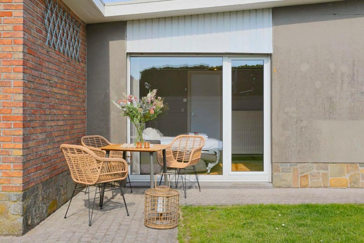 Huswell - Bungalow With Garden At 5 Minutes From The Beach Villa De Haan Ngoại thất bức ảnh
